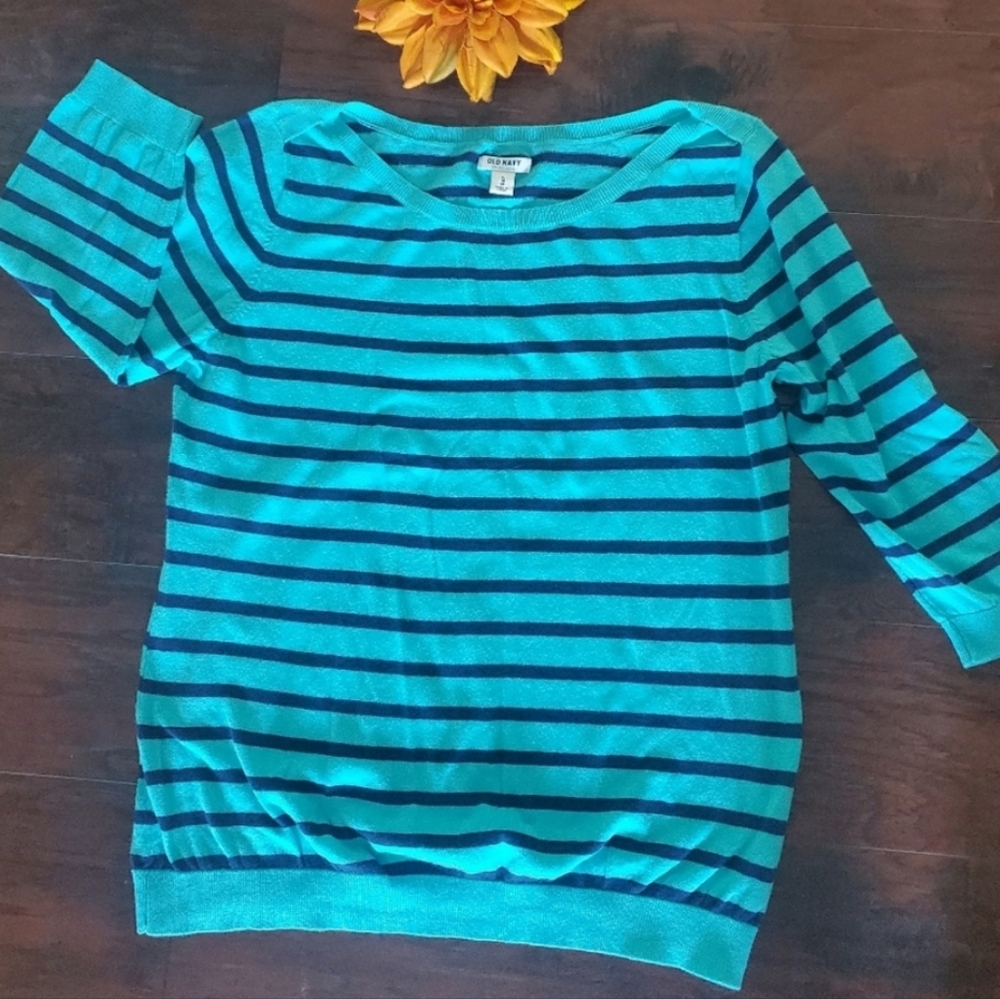 OLD NAVY STRIPED CREW SWEATER 💕 - Picture 4 of 9